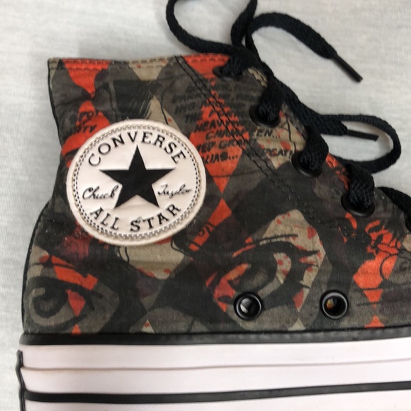 Harley Quinn DC x Converse Chuck Taylor size 7 Women’s - Picture 4 of 17